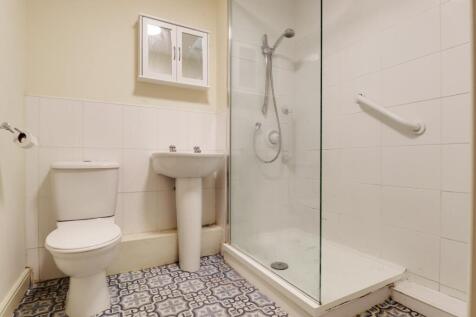 12- Rob Hammond EweMove Pontefract