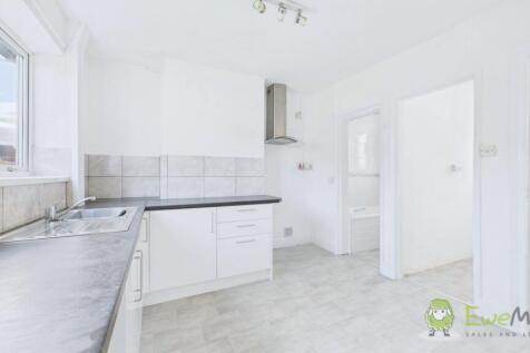 CAM02351G0-PR0082-STILL019