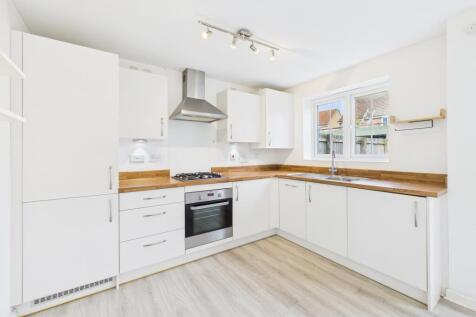 CAM03162G0-PR0356-STILL005