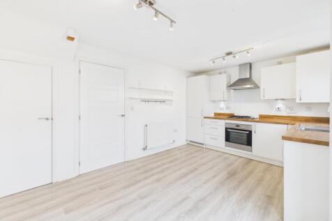 CAM03162G0-PR0356-STILL007