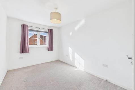 CAM03162G0-PR0356-STILL012