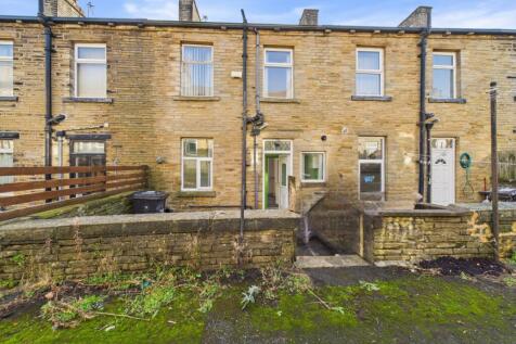 Rear View of Property and Rear Yard