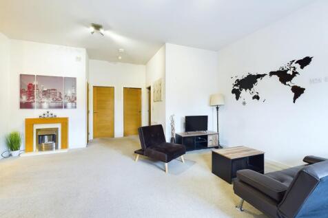 CAM03162G0-PR0150-STILL013