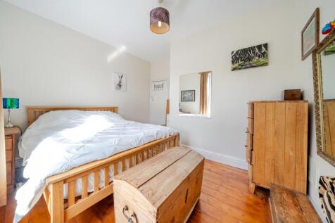 1359250-13-68d3f7208e3c9