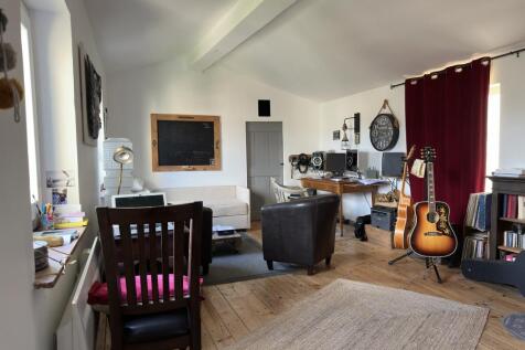 Property Image 16