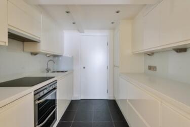 Sml_kitchen galley view