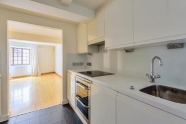 Sml_kitchen to living area