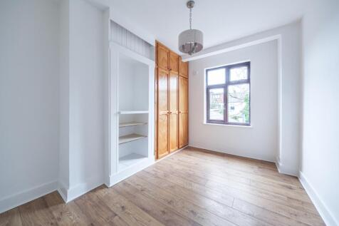 90C-TRUMPINGTON-ROAD-15