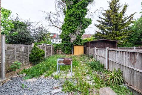 90C-TRUMPINGTON-ROAD-5
