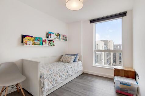 14_Bedroom_3_8