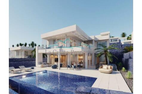 Stunning modern villa