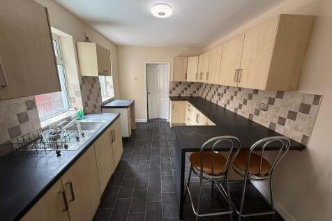 scarcliffe kitchen1.jpeg