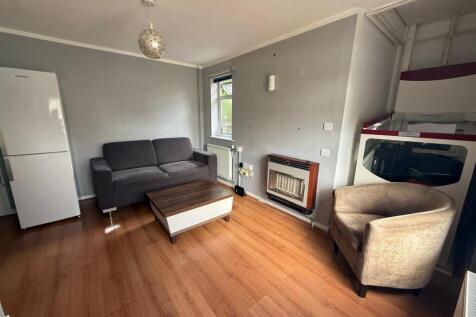 rowan living room.jpeg