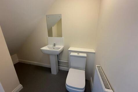 fisher downstairs loo.jpeg