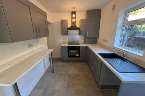 leeming kitchen full.jpeg
