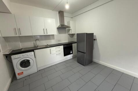 peacock kitchen.jpeg