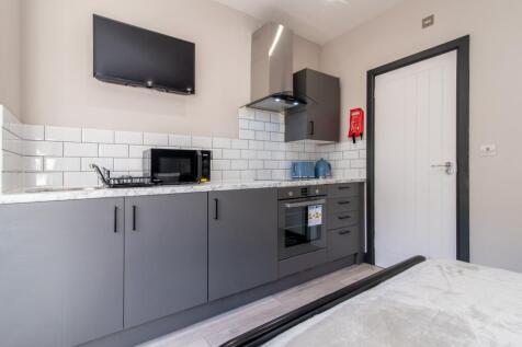 3 Kitchen
