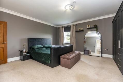 Jubilee Mansions, Thorpe Road, EweMove Peterboroug