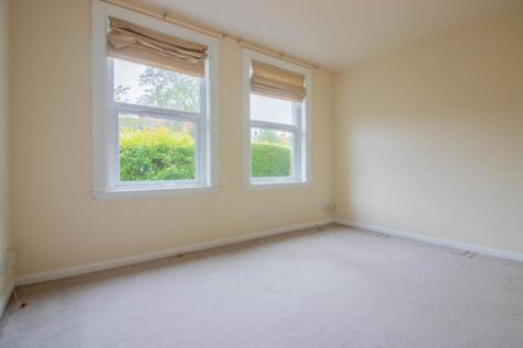 418m x 416m 173 sqm - 13 8 x 13 7 187 sqft

carpet