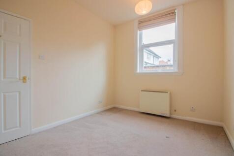 36m x 285m 102 sqm - 11 9 x 9 4 110 sqft

carpeted