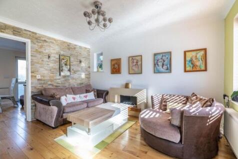 11 FC Living Room