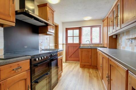 Kitchen - Gus Critchlow EweMove Hinckley