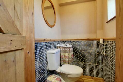 Downstairs WC - Gus Critchlow EweMove Hinckley