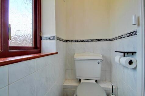 WC - reverse view - Gus Critchlow EweMove Hinckley