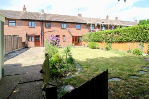 Rear Garden and Large Patio - Gus Critchlow EweMov