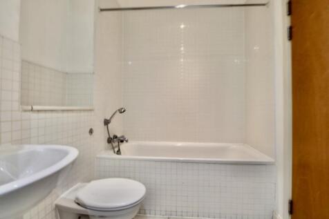 Bathroom angle 2