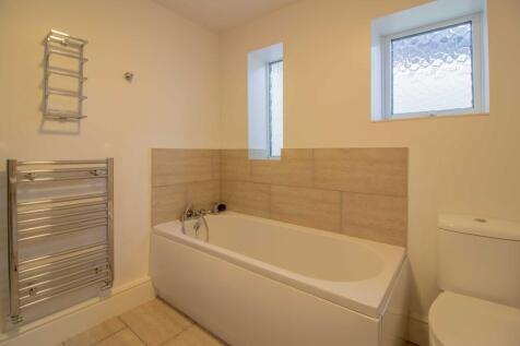 Bathroom 25 Kings Rd