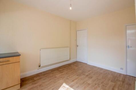 With vinyl flooring dual aspect UPVC double glazed