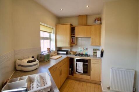 Kitchen angle 1