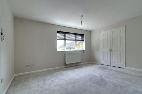 14 Master Bedroom