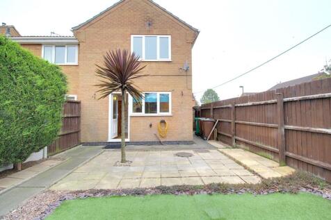 Garden 27 Gothic Close