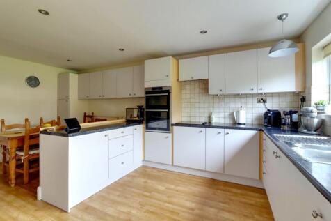 6. Kitchen 2