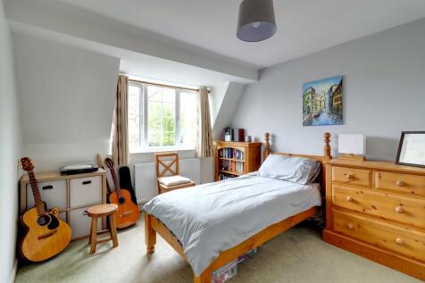 15. Bedroom 2
