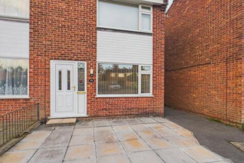 CAM03293G0-PR0248-STILL021