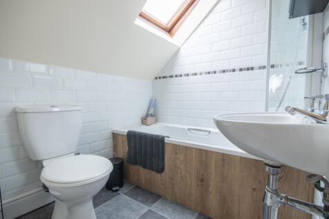 Room 3 180A Derby Road Lrg_Lrg_Ensuite 