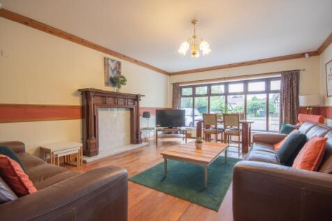 Room 3 180A Derby Road Lrg_Lrg_HMO 6 bed edited-01