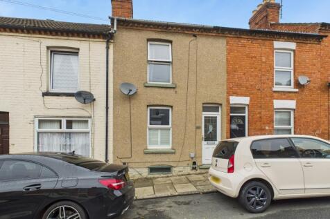 CAM04922G0-PR0077-STILL007