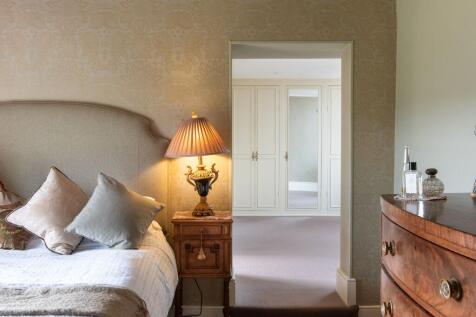 Principal bedroom