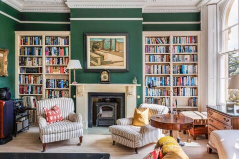 Drawing room / Library
