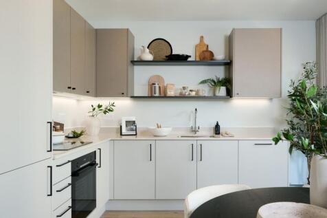 Kitchen/Dining Area
