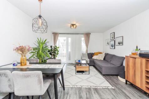 Kitchen/Living Room