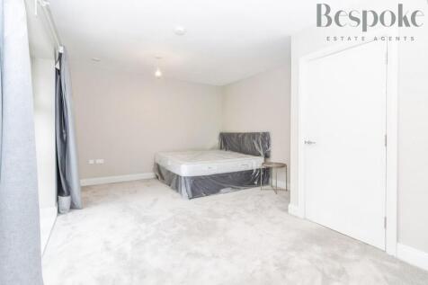 Living Room/Bedroom 4