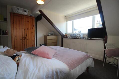 Bedroom 3.JPG