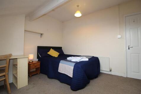 2nd Floor rear 2.JPG
