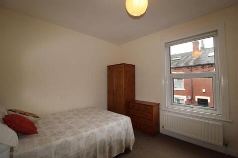 1st Floor Front1.JPG
