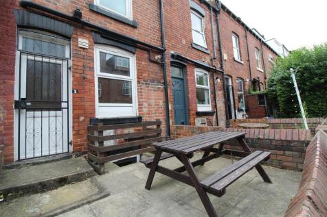 Rear Garden.JPG